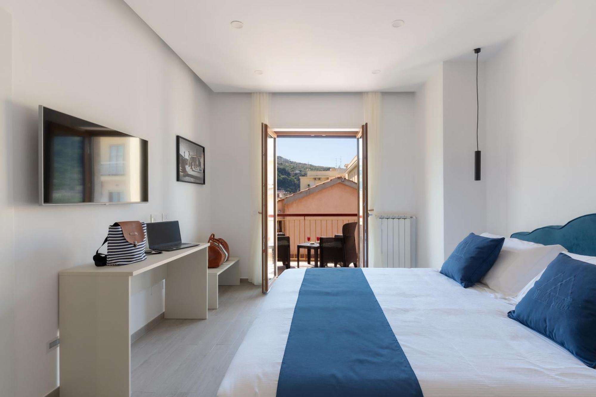 Mifra Suites Sorrento Exterior photo