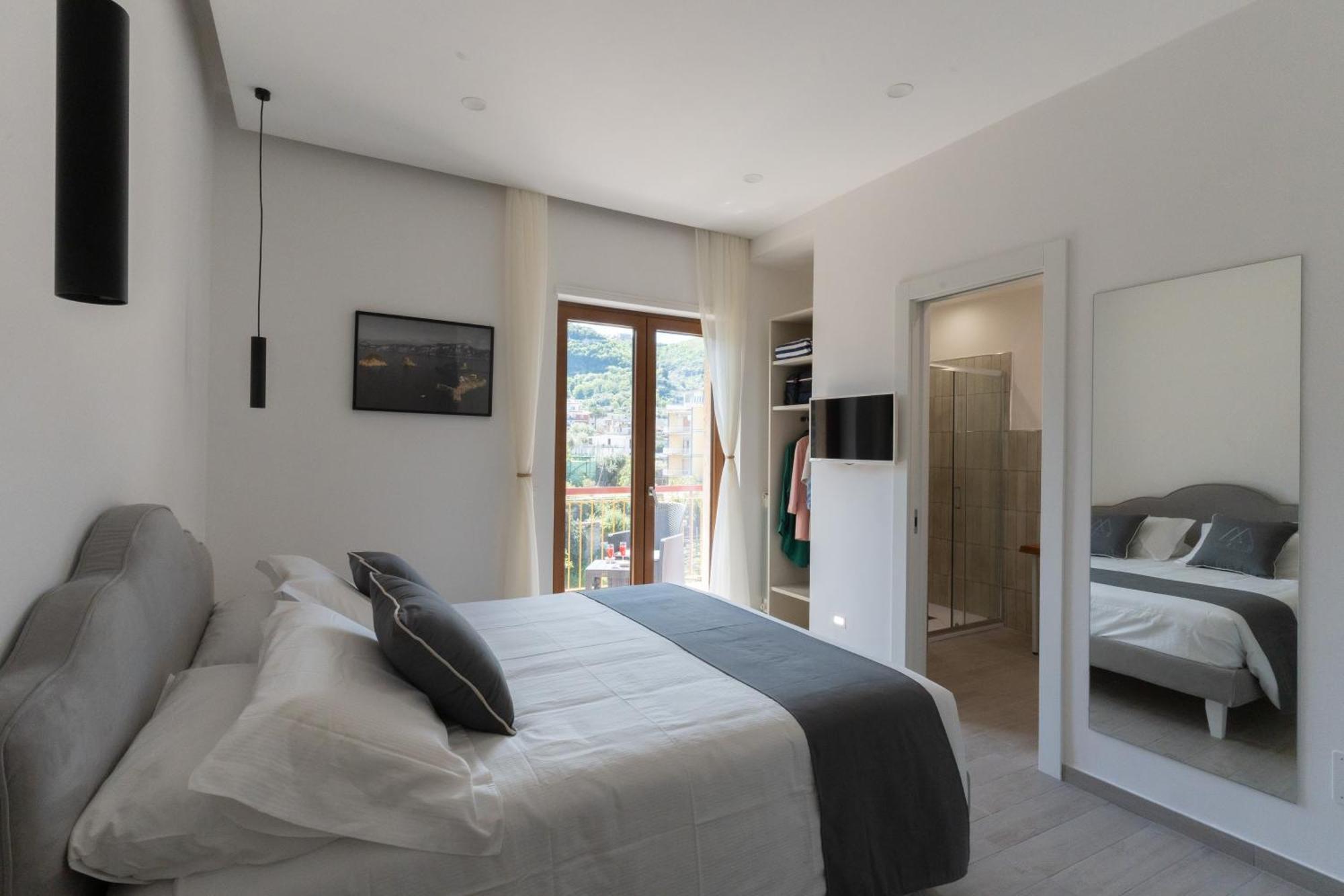 Mifra Suites Sorrento Exterior photo