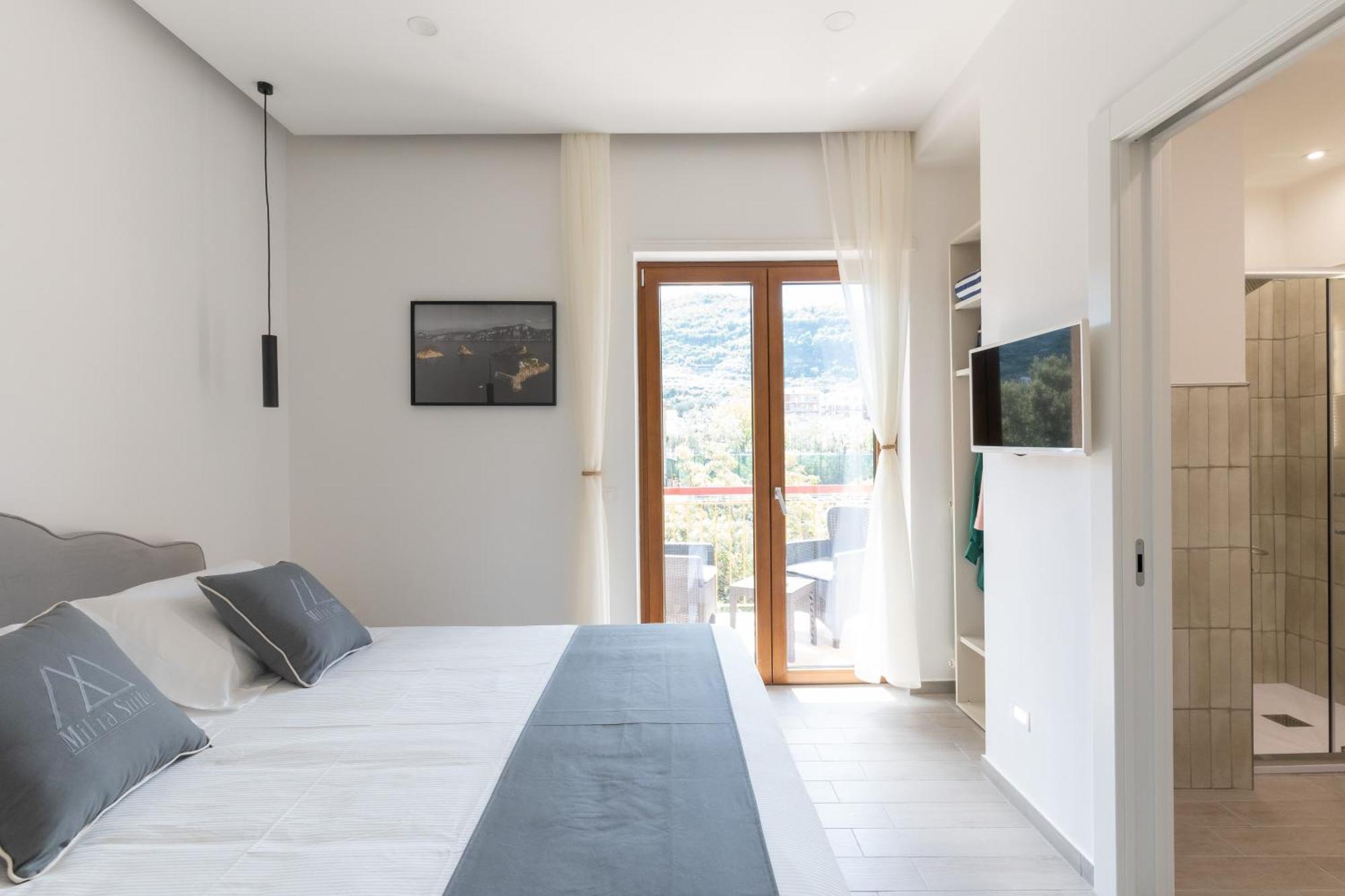 Mifra Suites Sorrento Exterior photo